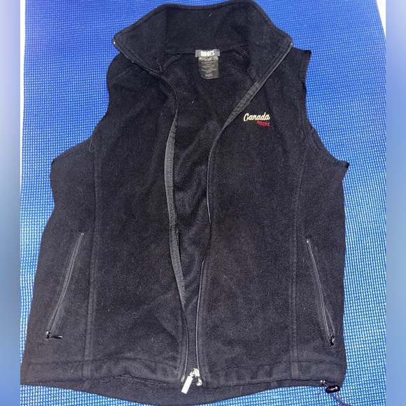 Roots Fuzzy Vest - Picture 1 of 3